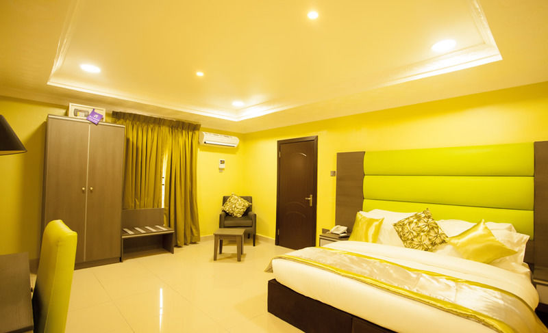 Le Paris Continental Hotel Lekki Exterior photo